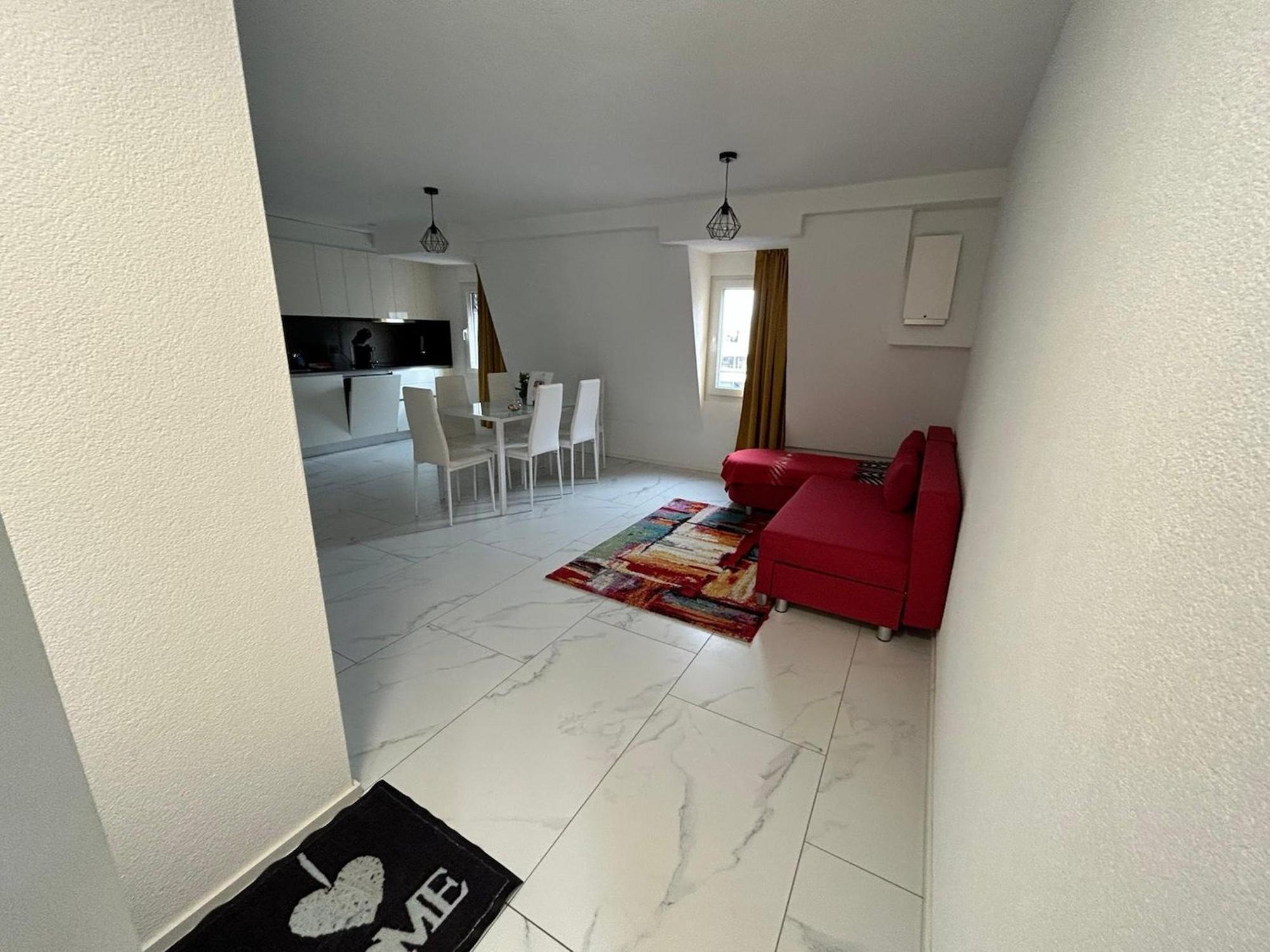Moderen 3.5 Zimmer- Wohnung Moderen 3.5 Zimmer- Wohnung